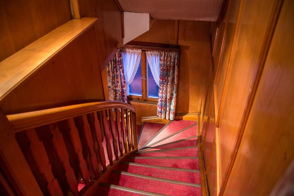 Alps Romantik Mellau Room photo